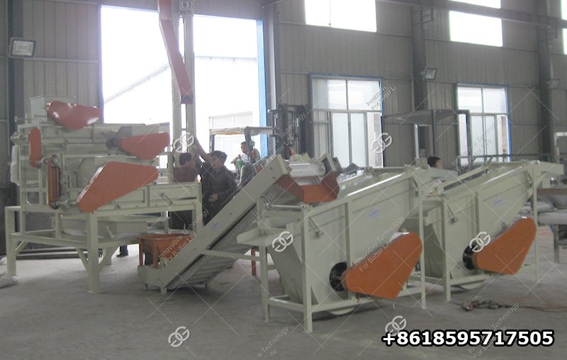 Almond Shelling Machine